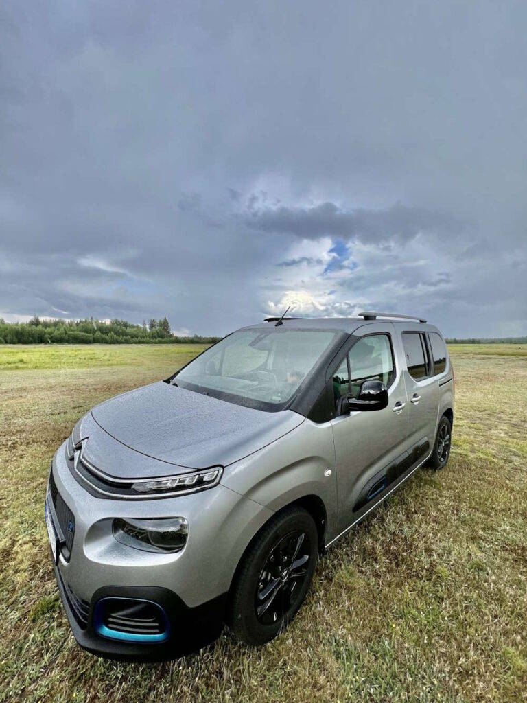 Citroen e-Berlingo on vastaava kuin Peugeot E-Rifter.