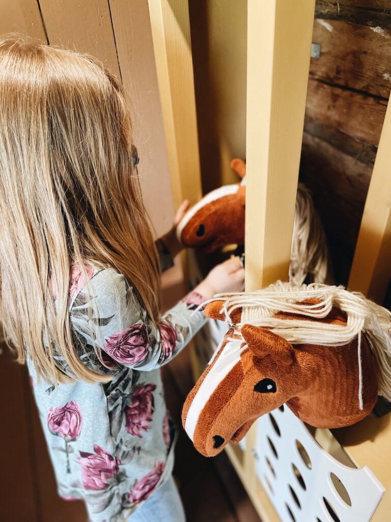 Lastentupa Tarina Taaborinvuori kepparitalli