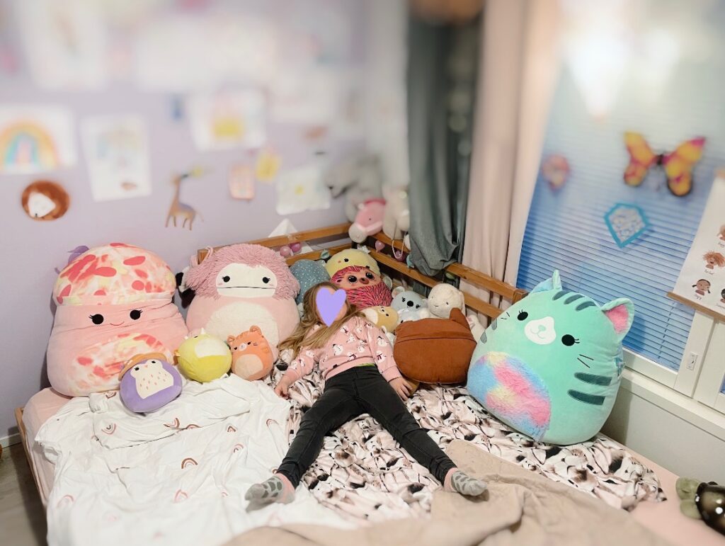 sänky lasten yhteiseen huoneeseen